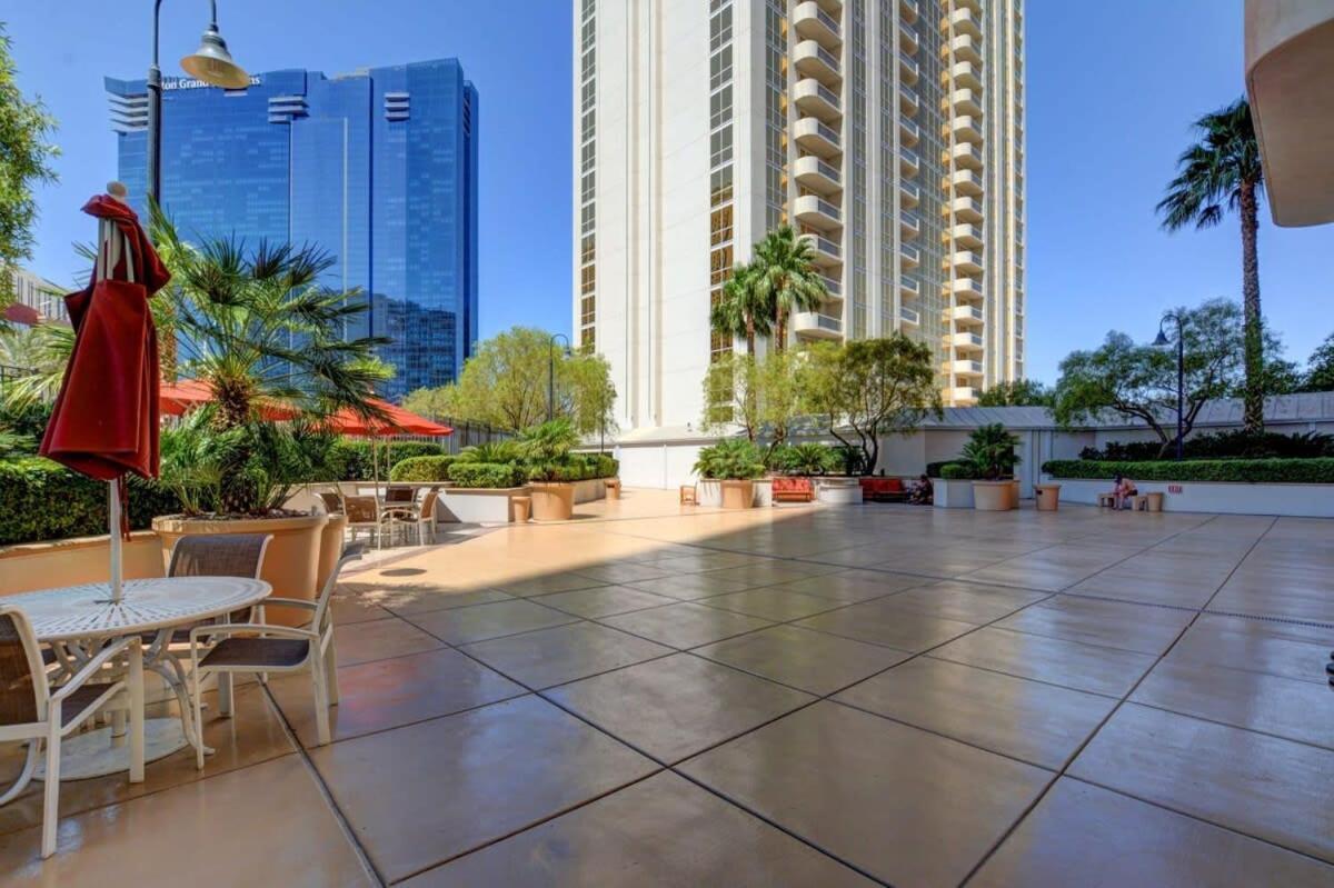 Mgm Signature-20-618 Jacuzzi Studio Las Vegas Bagian luar foto
